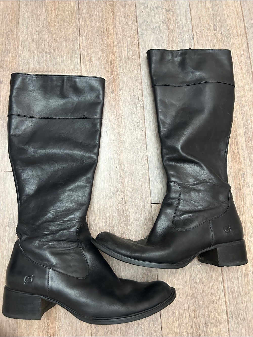 Born Black Leather right below the Knee Boots leather top almond toe size 40 9.5